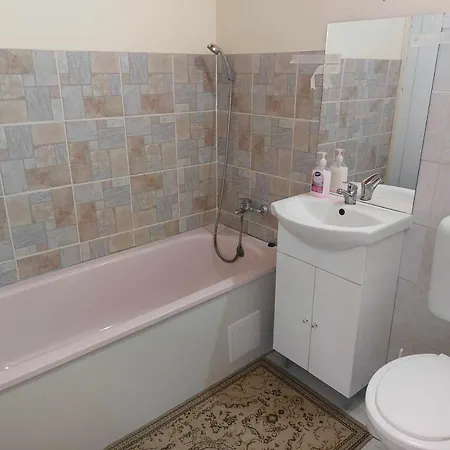Rozsas Motel