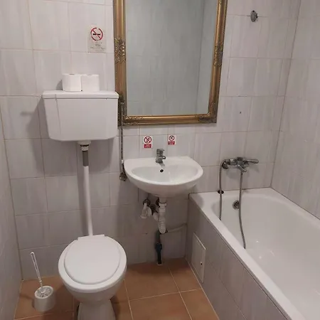 Rozsas Motel